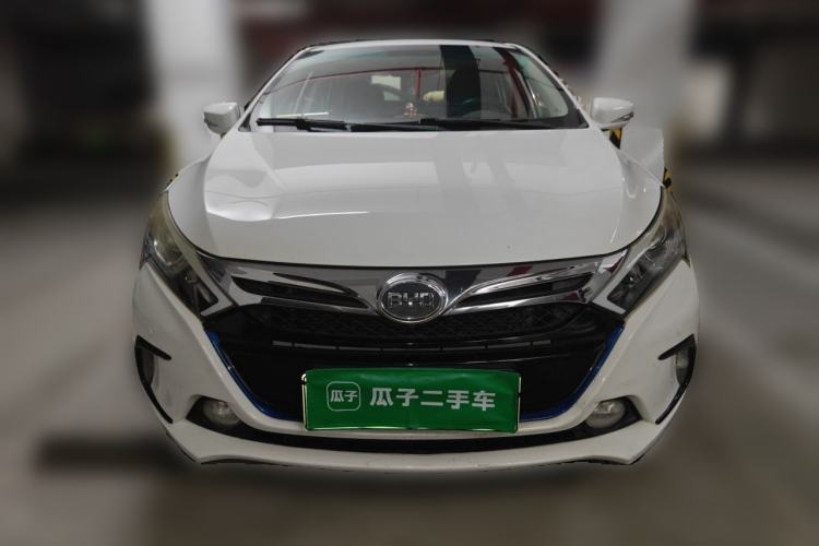 Used BYD Qin New Energy 2015 1.5T Dual-Crown Flagship Plus Edition Front