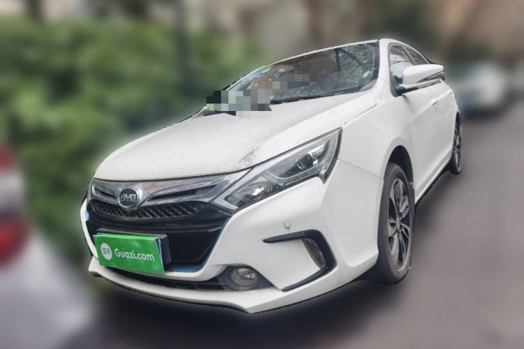 Used BYD Qin New Energy 2015 1.5T Dual-Crown Flagship Plus Edition Front