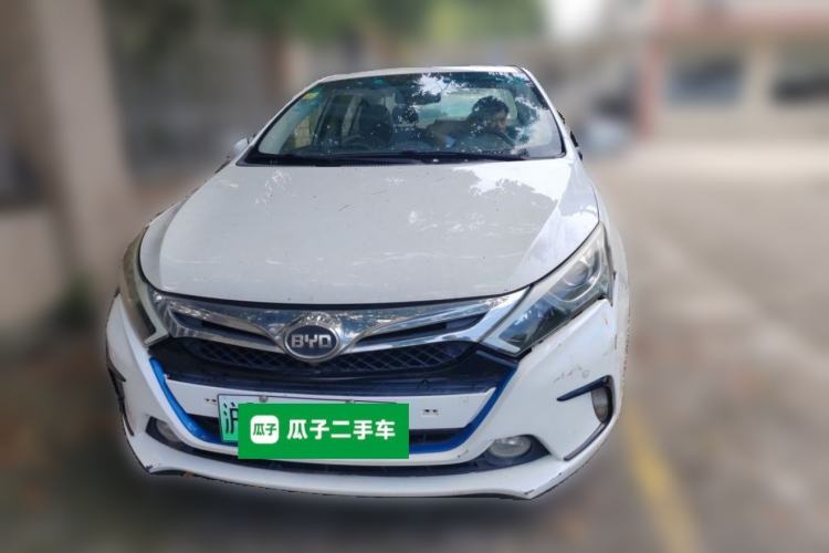 Used BYD Qin New Energy 2015 1.5T Dual-Crown Flagship Plus Edition Front