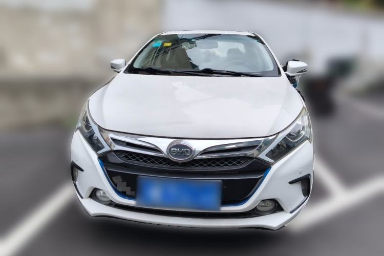 Used BYD Qin New Energy 2015 1.5T Dual-Crown Flagship Plus Edition Front