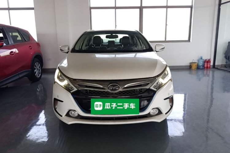 Used BYD Qin New Energy 2015 1.5T Dual-Crown Flagship Plus Edition Front