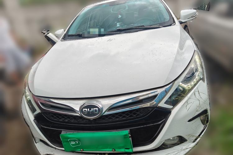 Used BYD Qin New Energy 2015 1.5T Dual-Crown Flagship Plus Edition Front