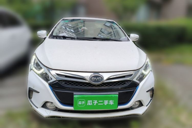 Used BYD Qin New Energy 2015 1.5T Dual-Crown Flagship Plus Edition Front