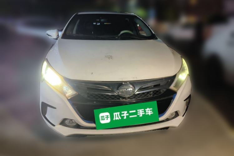 Used BYD Qin New Energy 2015 1.5T Dual-Crown Flagship Edition Front