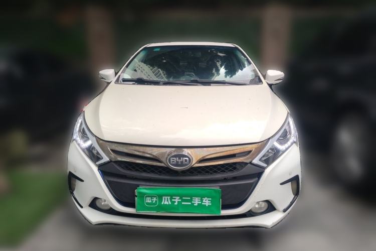 Used BYD Qin New Energy 2015 1.5T Dual-Crown Flagship Edition Front