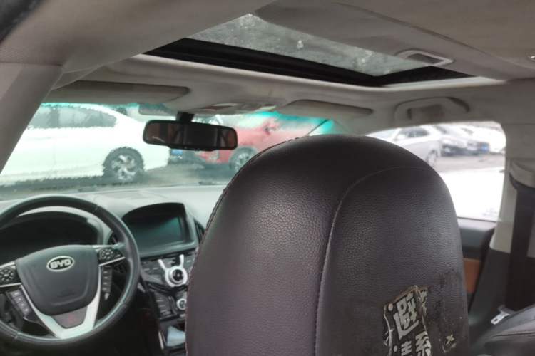 Used BYD Qin New Energy 2015 1.5T Dual-Crown Flagship Plus Edition Headliner