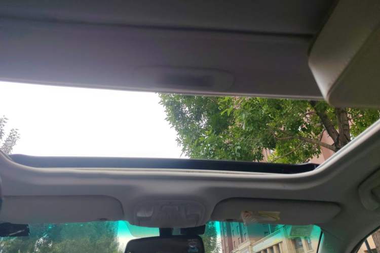 Used BYD Qin New Energy 2015 1.5T Dual-Crown Flagship Plus Edition Headliner