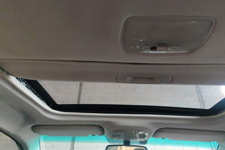 Used BYD Qin New Energy 2015 1.5T Dual-Crown Flagship Plus Edition Headliner