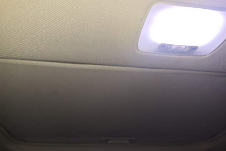 Used BYD Qin New Energy 2015 1.5T Dual-Crown Flagship Plus Edition Headliner