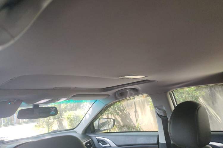 Used BYD Qin New Energy 2015 1.5T Dual-Crown Flagship Edition Headliner
