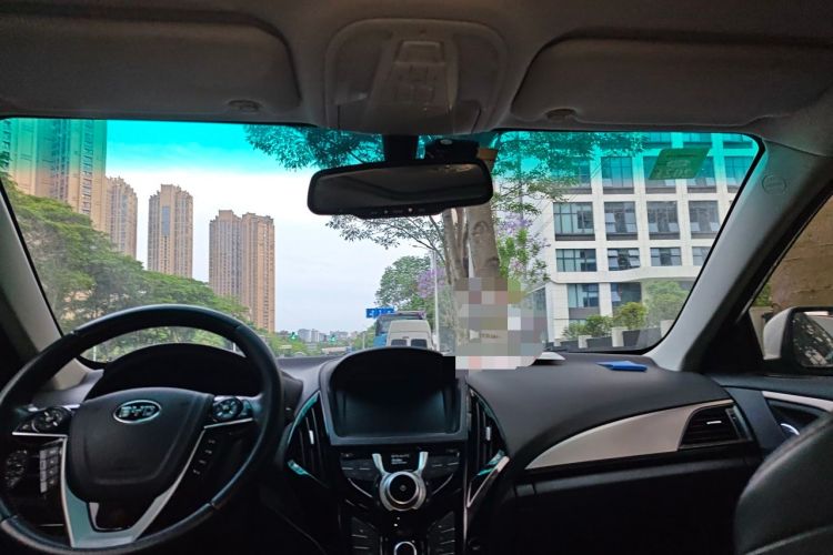 Used BYD Qin New Energy 2015 1.5T Dual-Crown Flagship Plus Edition Headliner