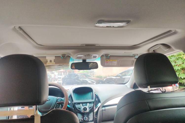 Used BYD Qin New Energy 2015 1.5T Dual-Crown Flagship Plus Edition Headliner