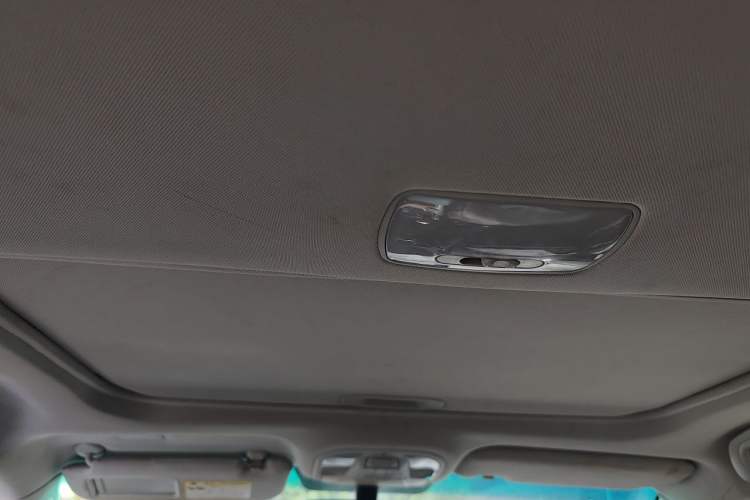 Used BYD Qin New Energy 2015 1.5T Dual-Crown Flagship Edition Headliner