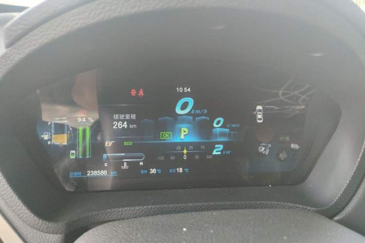 Used BYD Qin New Energy 2015 1.5T Dual-Crown Flagship Edition Instrument Cluster
