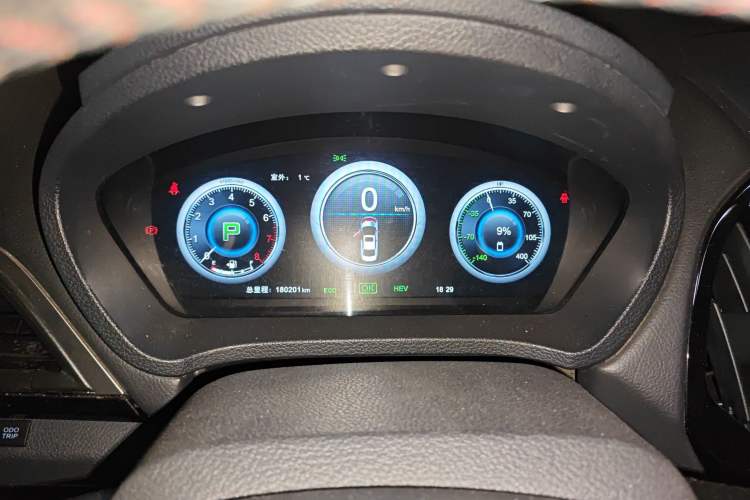 Used BYD Qin New Energy 2015 1.5T Dual-Crown Flagship Edition Instrument Cluster