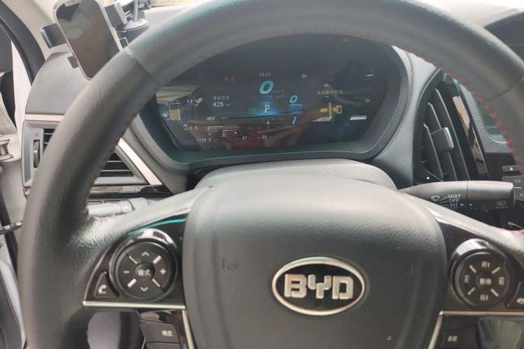Used BYD Qin New Energy 2015 1.5T Dual-Crown Flagship Edition Instrument Cluster