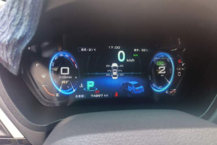 Used BYD Qin New Energy 2015 1.5T Dual-Crown Flagship Plus Edition Instrument Cluster