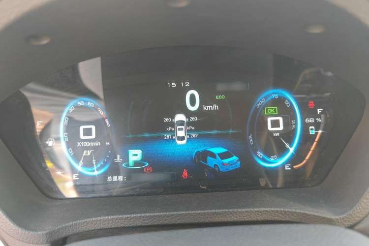 Used BYD Qin New Energy 2015 1.5T Dual-Crown Flagship Plus Edition Interior 14