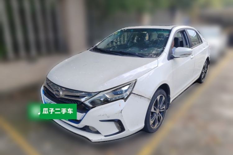 Used BYD Qin New Energy 2015 1.5T Dual-Crown Flagship Plus Edition Guazi used car, China used car export, Used car for sale, Used  cars, Cheapest cars for sale
