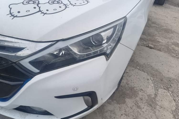 Used BYD Qin New Energy 2015 1.5T Dual-Crown Flagship Edition Left Front Headlight