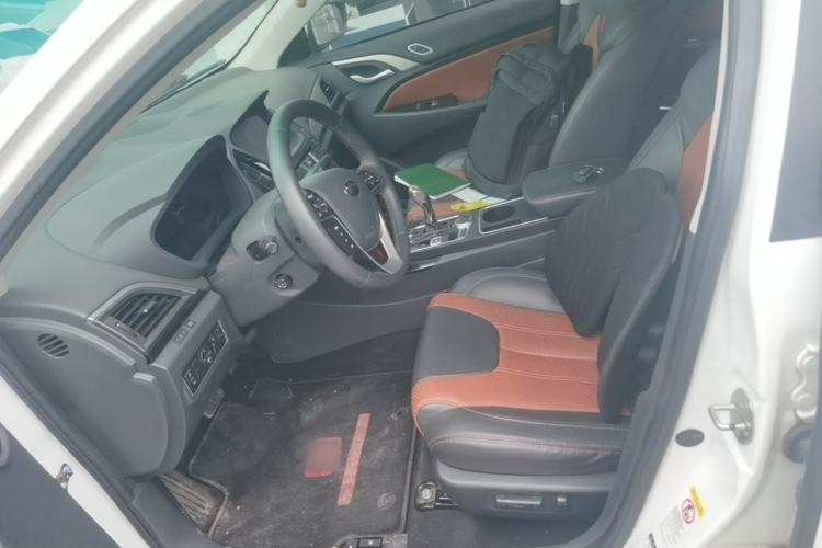 Used BYD Qin New Energy 2015 1.5T Dual-Crown Flagship Plus Edition Left Front Seat