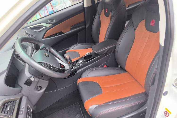 Used BYD Qin New Energy 2015 1.5T Dual-Crown Flagship Plus Edition Left Front Seat