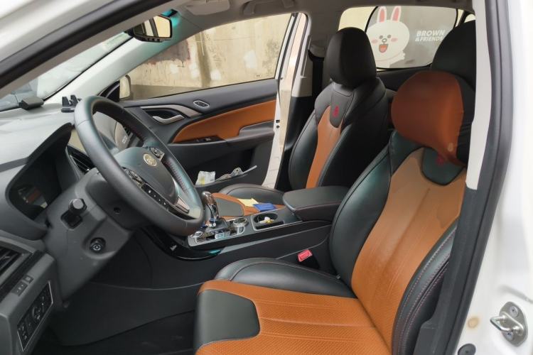 Used BYD Qin New Energy 2015 1.5T Dual-Crown Flagship Plus Edition Left Front Seat