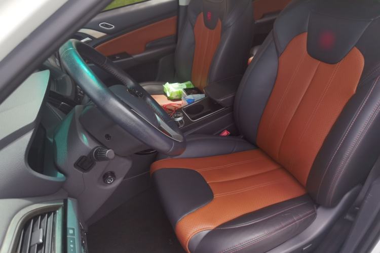 Used BYD Qin New Energy 2015 1.5T Dual-Crown Flagship Plus Edition Left Front Seat