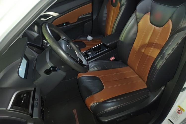 Used BYD Qin New Energy 2015 1.5T Dual-Crown Flagship Edition Left Front Seat