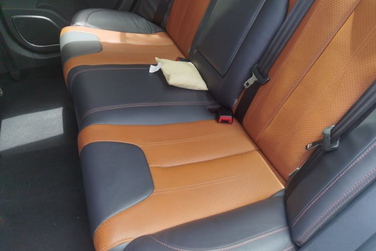 Used BYD Qin New Energy 2015 1.5T Dual-Crown Flagship Plus Edition Left Rear Seat