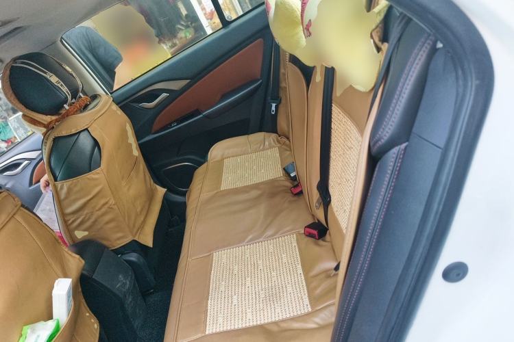 Used BYD Qin New Energy 2015 1.5T Dual-Crown Flagship Edition Left Rear Seat