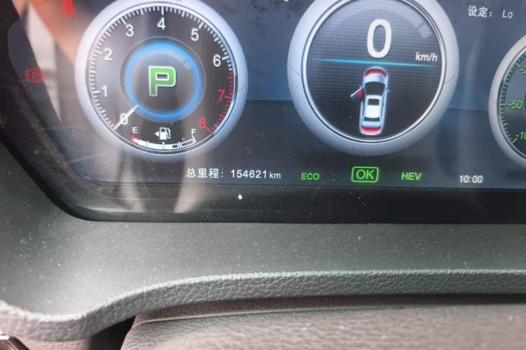 Used BYD Qin New Energy 2015 1.5T Dual-Crown Flagship Plus Edition Odometer Close Up