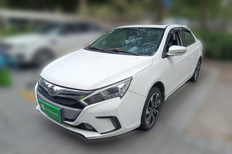 Used BYD Qin New Energy 2015 1.5T Dual-Crown Flagship Plus Edition Guazi used car, China used car export, Used car for sale, Used  cars, Cheapest cars for sale