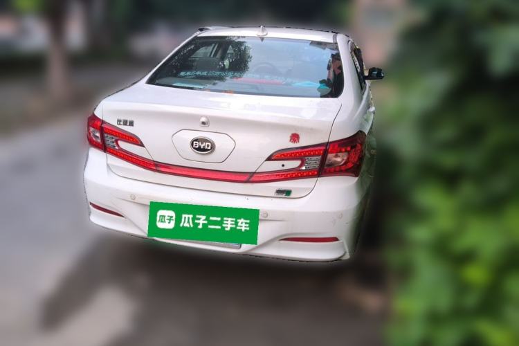 Used BYD Qin New Energy 2015 1.5T Dual-Crown Flagship Edition Rear