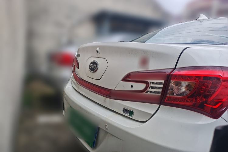 Used BYD Qin New Energy 2015 1.5T Dual-Crown Flagship Plus Edition Rear