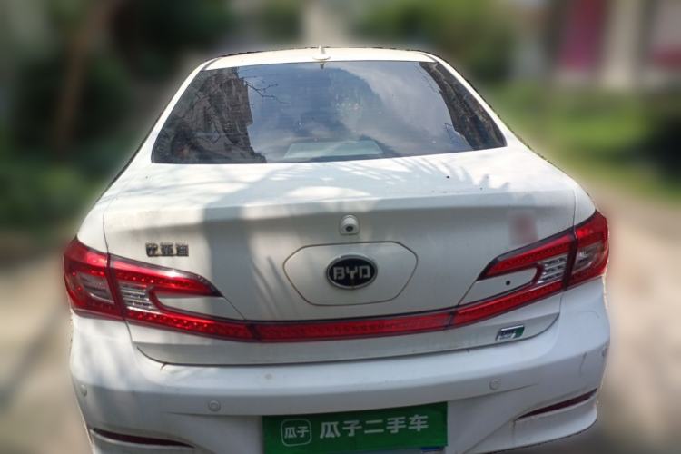 Used BYD Qin New Energy 2015 1.5T Dual-Crown Flagship Plus Edition Rear