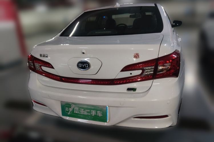 Used BYD Qin New Energy 2015 1.5T Dual-Crown Flagship Plus Edition Rear