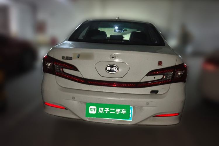Used BYD Qin New Energy 2015 1.5T Dual-Crown Flagship Edition Rear