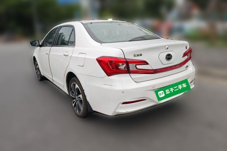 Used BYD Qin New Energy 2015 1.5T Dual-Crown Flagship Plus Edition Rear Left 45 Deg
