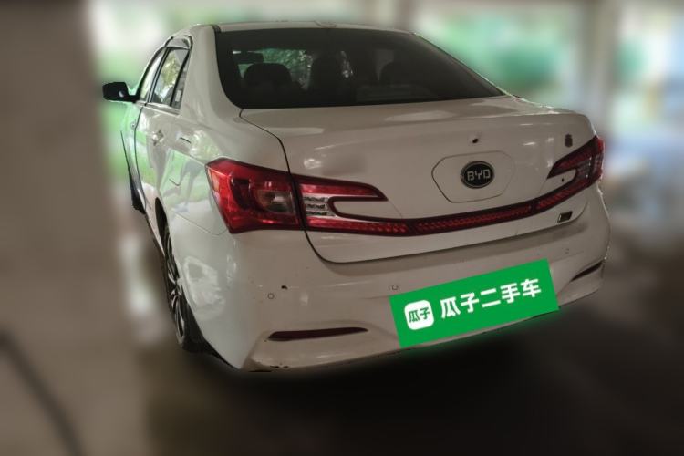 Used BYD Qin New Energy 2015 1.5T Dual-Crown Flagship Edition Rear Left 45 Deg