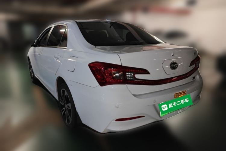Used BYD Qin New Energy 2015 1.5T Dual-Crown Flagship Plus Edition Rear Left 45 Deg