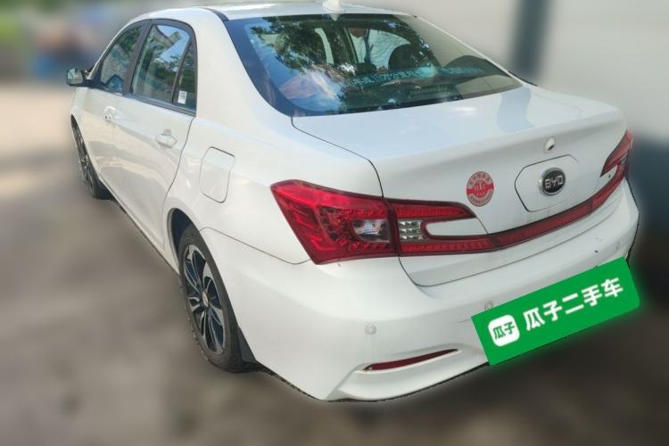 Used BYD Qin New Energy 2015 1.5T Dual-Crown Flagship Plus Edition Rear Left 45 Deg