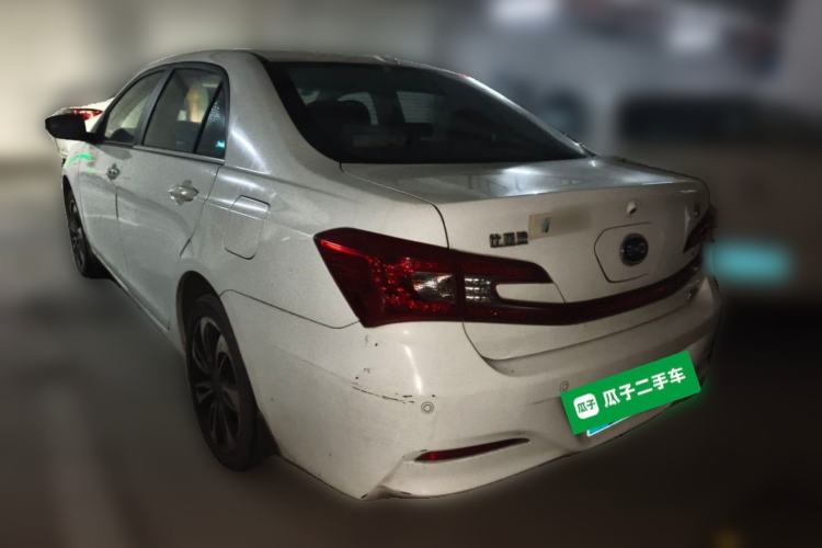 Used BYD Qin New Energy 2015 1.5T Dual-Crown Flagship Edition Rear Left 45 Deg