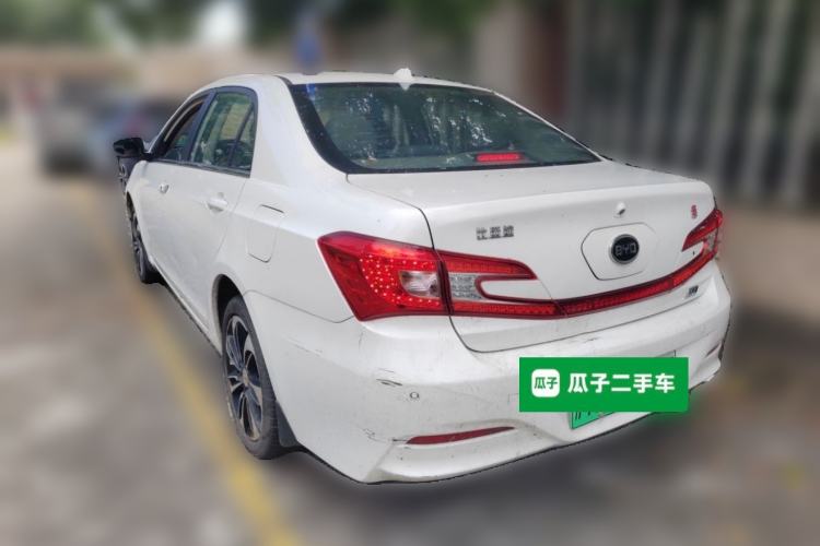 Used BYD Qin New Energy 2015 1.5T Dual-Crown Flagship Plus Edition Rear Left 45 Deg