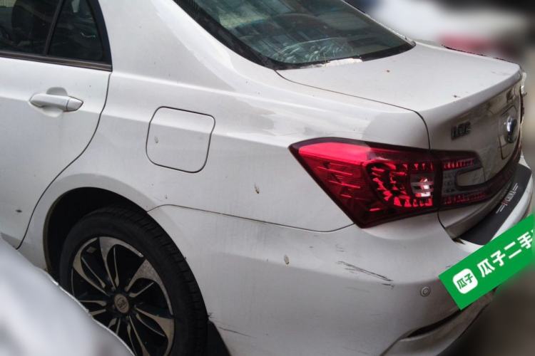 Used BYD Qin New Energy 2015 1.5T Dual-Crown Flagship Plus Edition Rear Left 45 Deg