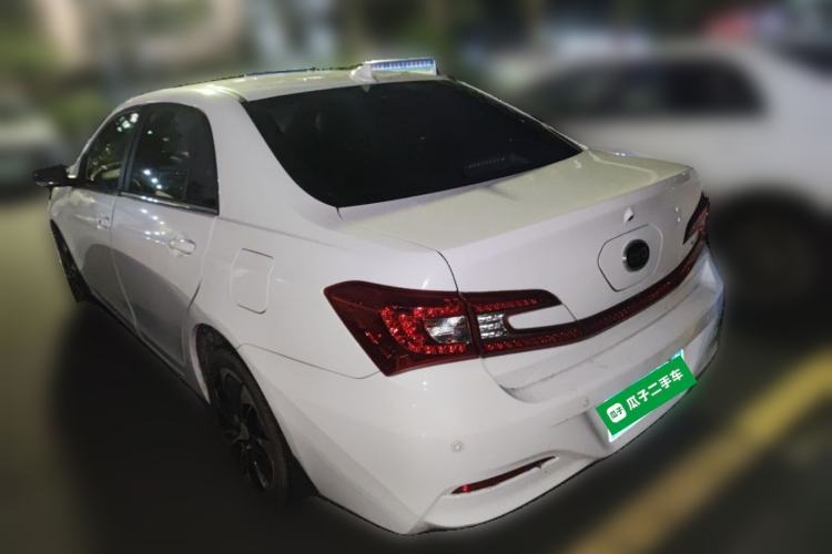 Used BYD Qin New Energy 2015 1.5T Dual-Crown Flagship Edition Rear Left 45 Deg