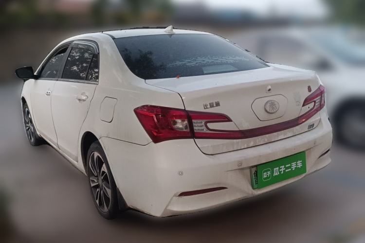 Used BYD Qin New Energy 2015 1.5T Dual-Crown Flagship Plus Edition Rear Left 45 Deg