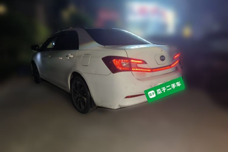 Used BYD Qin New Energy 2015 1.5T Dual-Crown Flagship Edition Rear Left 45 Deg