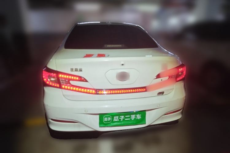 Used BYD Qin New Energy 2015 1.5T Dual-Crown Flagship Plus Edition Rear