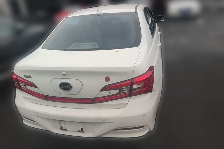 Used BYD Qin New Energy 2015 1.5T Dual-Crown Flagship Plus Edition Rear